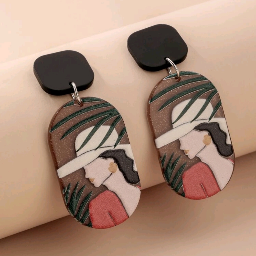 🍉5 for $25* Graphic Woman Earrings